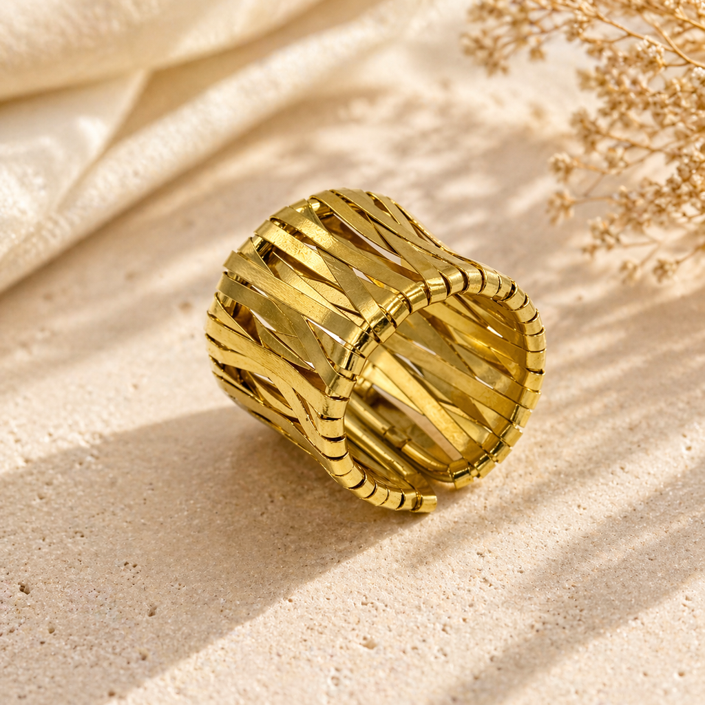 weaved brass ribbon ring
